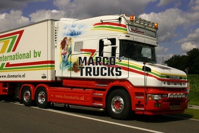 LKW Foto Scania 164G 480 Kühlsattelauflieger Niederlande weiß De Groot in #k4hj