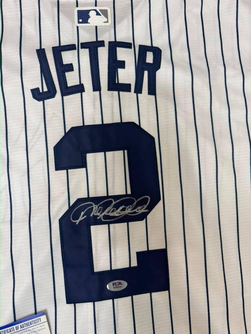 DEREK JETER NY SIGNED AUTOGRAPH BASEBALL JERSEY PSA AUTHENTICATION view 3
