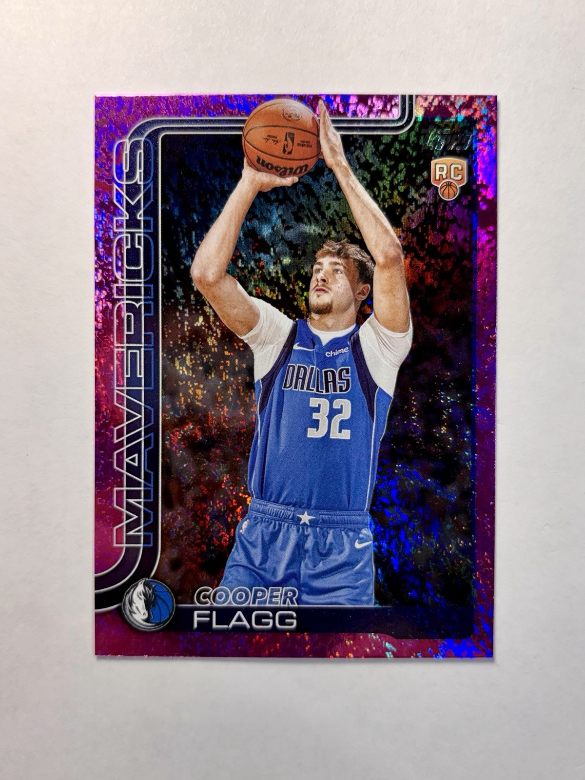 2025-26 Topps - Cooper Flagg #201 Pink Holo Foil (RC)
