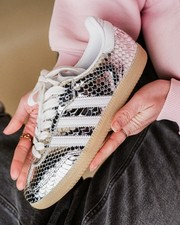 adidas Samba OG Patent Snakeskin Silver Metallic IH9016 Women New