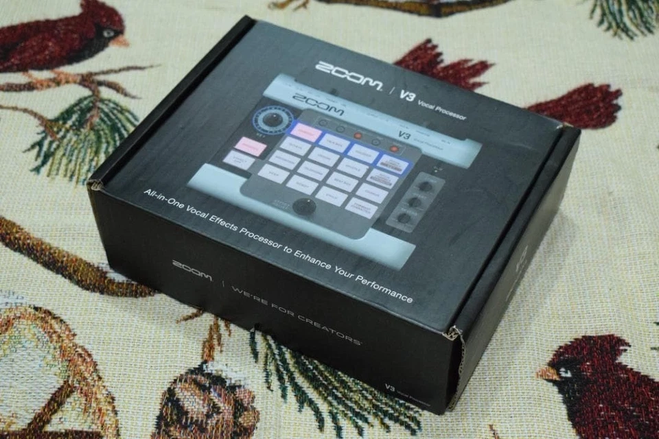 ZOOM V3 vocal processor Free Shipping From Japan - Image 4 of 4