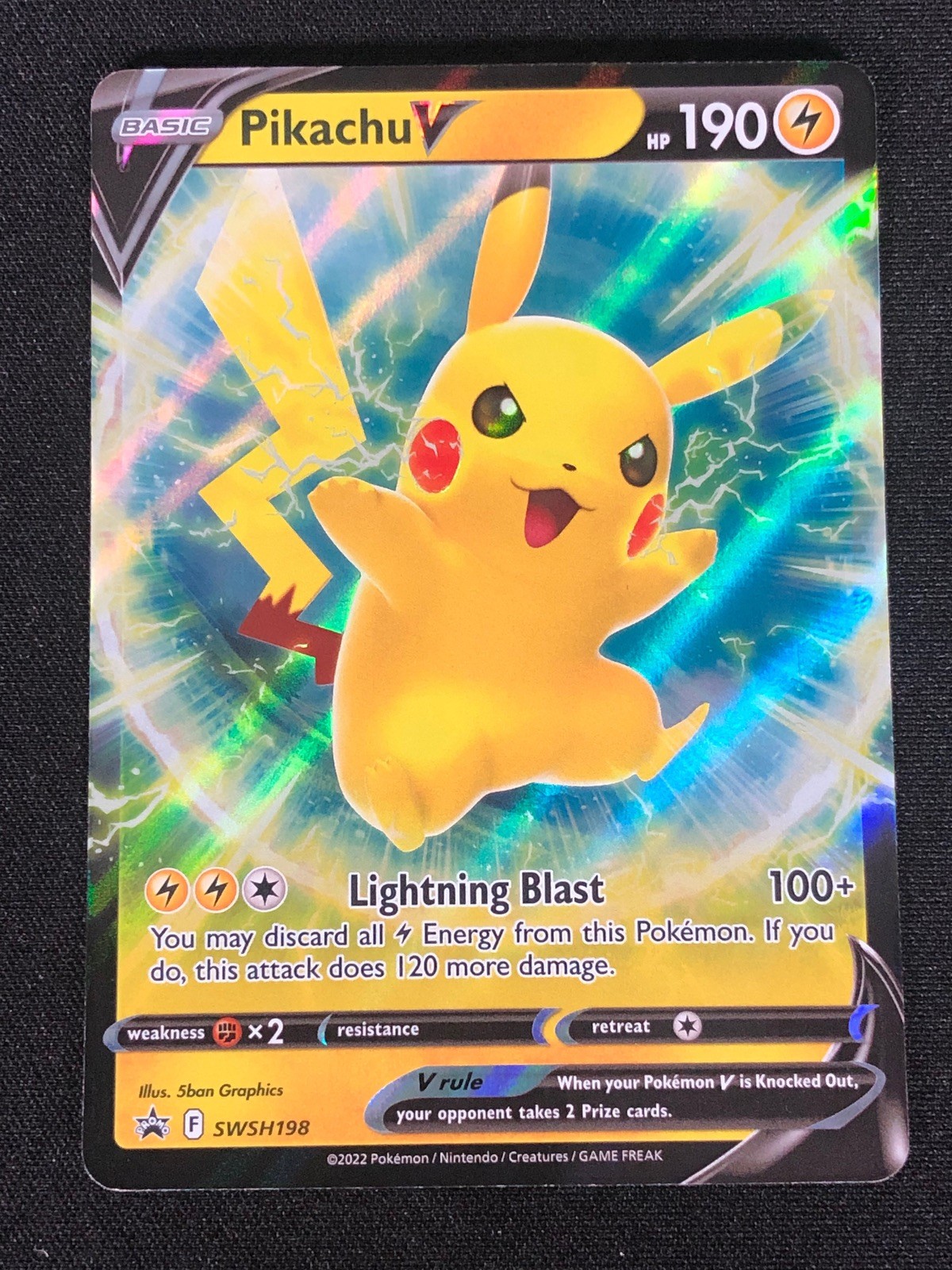 Pokemon Pikachu V SWSH198 Holo (NM)