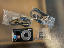 Olympus FE-46 LCD Digital Camera 12 Megapixel 6.3-31.5mm AF Zoom FOR PARTS Black