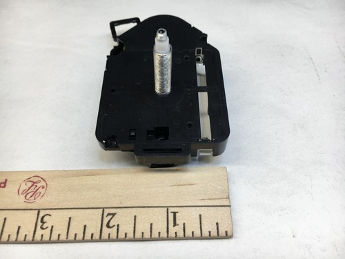Takane Quartz Battery Pendulum Movement Fits 3/4" Dial Made in USA - Picture 3 of 5