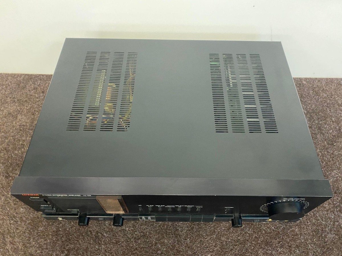 Vintage Luxman LV-105 Stereo Integrated Amplifier. Pro Serviced