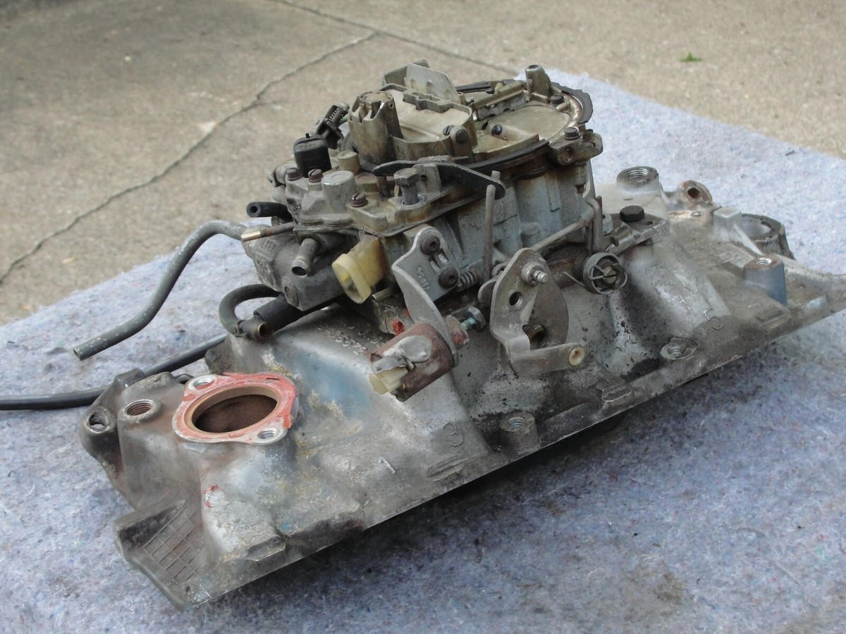 1978-81 GM Corvette SBC ALUMINUM Intake manifold 14057053 W/ Q-jet