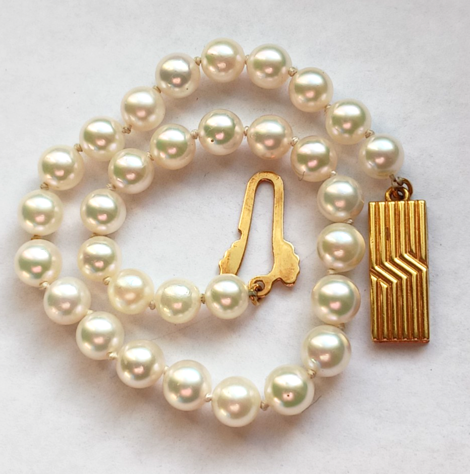 Vintage Mikimoto Pearl Bracelet ~ 18K Gold Clasp ~ 4mm ~ 8 Inches