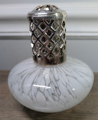 Ashleigh & Burwood Fluffy Clouds White Fragrance Lamp No Wick