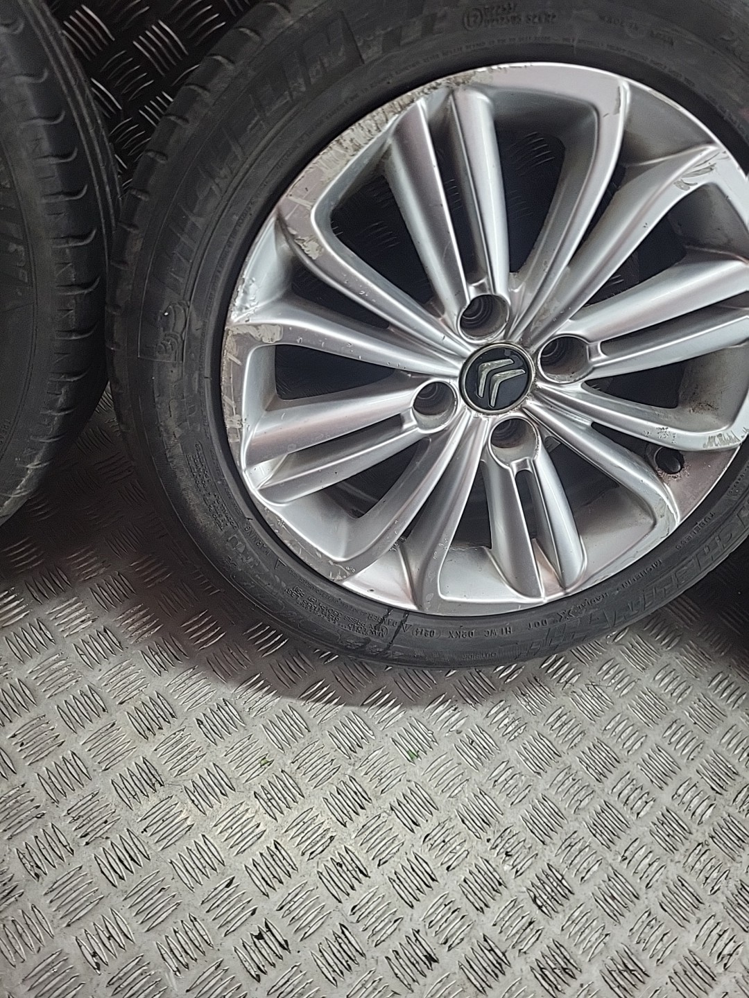 CITROEN C4 ALLOY WHEEL SET OF 4 WHEELS 205/55/R16 1.6L DSL MANUAL HATCHBACK 2017 - Image 9