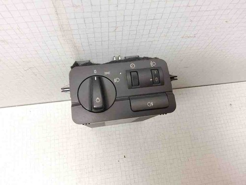 BMW 3 Touring E46 Scheinwerferschalter 61318383225 2.00 Diesel 2000 32540153