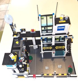 Lego City Police Huge Set (7743 + 7744)