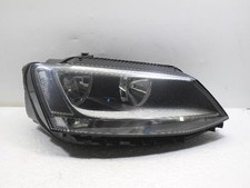 2014 Volkswagen Jetta Right Headlight
