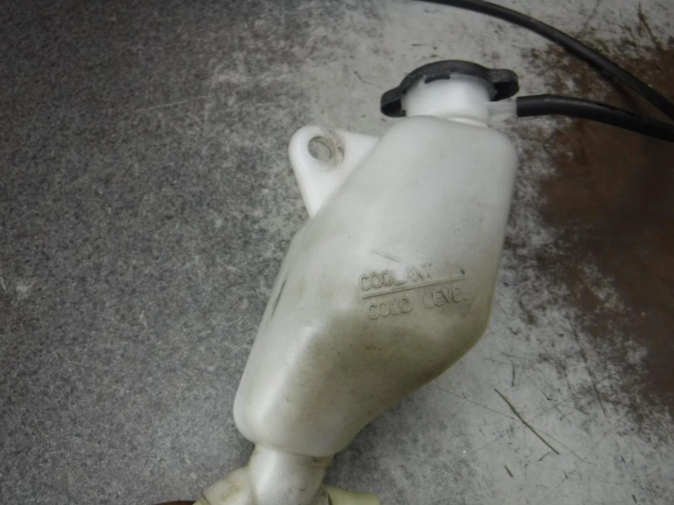 08 Yamaha Phazer FX500 FX 500 RTX bote de desbordamiento jarra botella 81L Foto 3 de 3