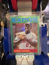 Vladimir Guerrero Topps Expos 52/99 Montreal #79 Green Refractor 