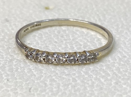 Vtg 925 STE Sterling Silver CZ Ring Size 8.5 Signed STE BEE.