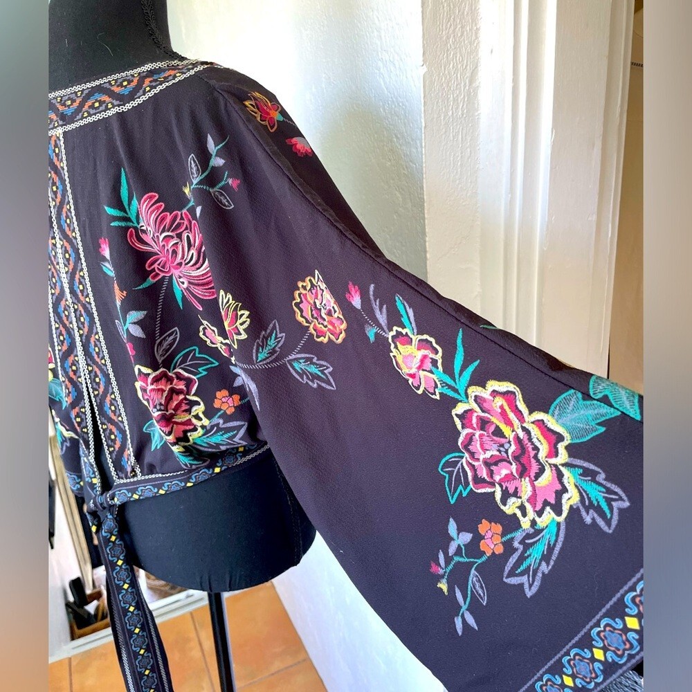 Flying Tomato - Bright Floral Patterned Wrap Top … - image 2