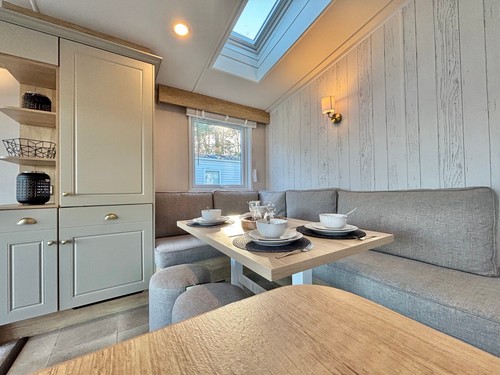 STATIC VILLA FOR SALE - EX-DEMO! - Picture 21 of 23