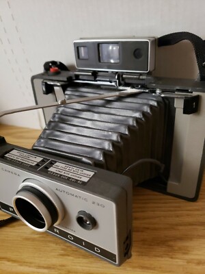 Vintage 1967 Polaroid Automatic 230 Land Camera | eBay