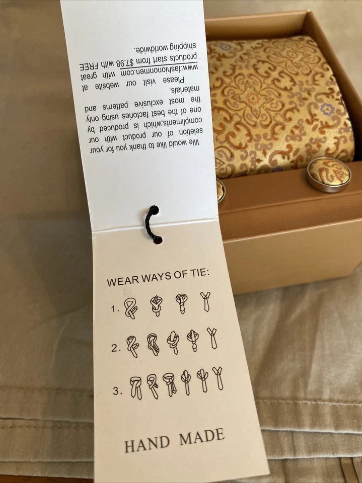 Corbata Y&G Fashion Of The Moment con gemelos dorada nueva en caja Foto 4 de 4