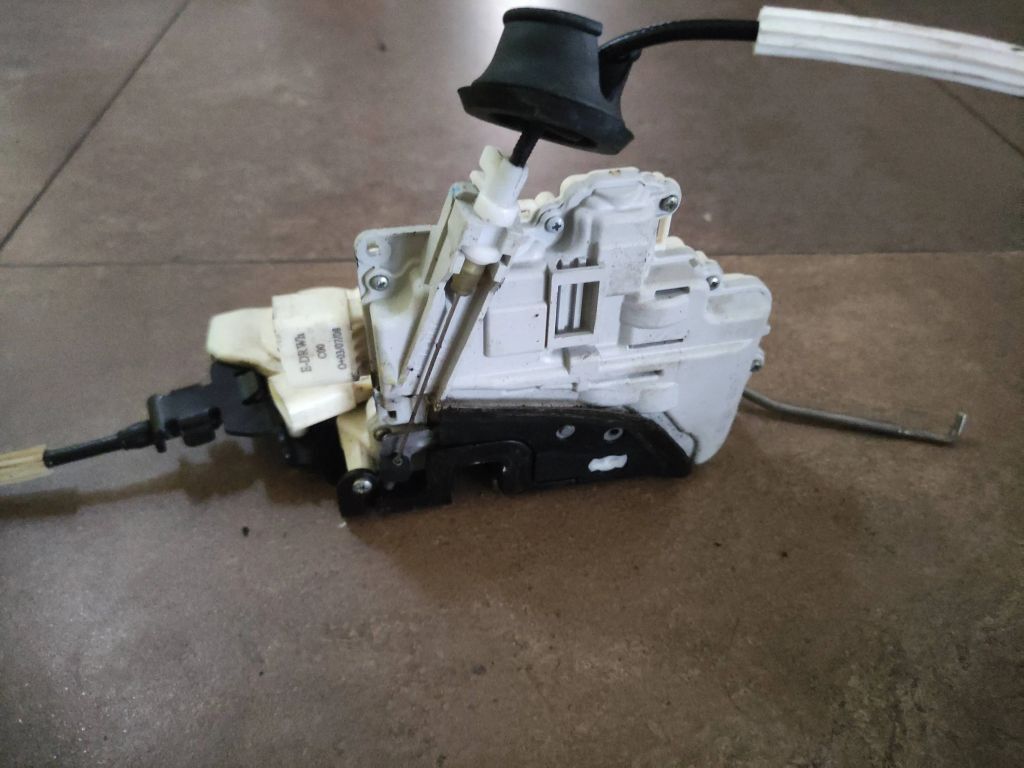 Picture 1 of 5
