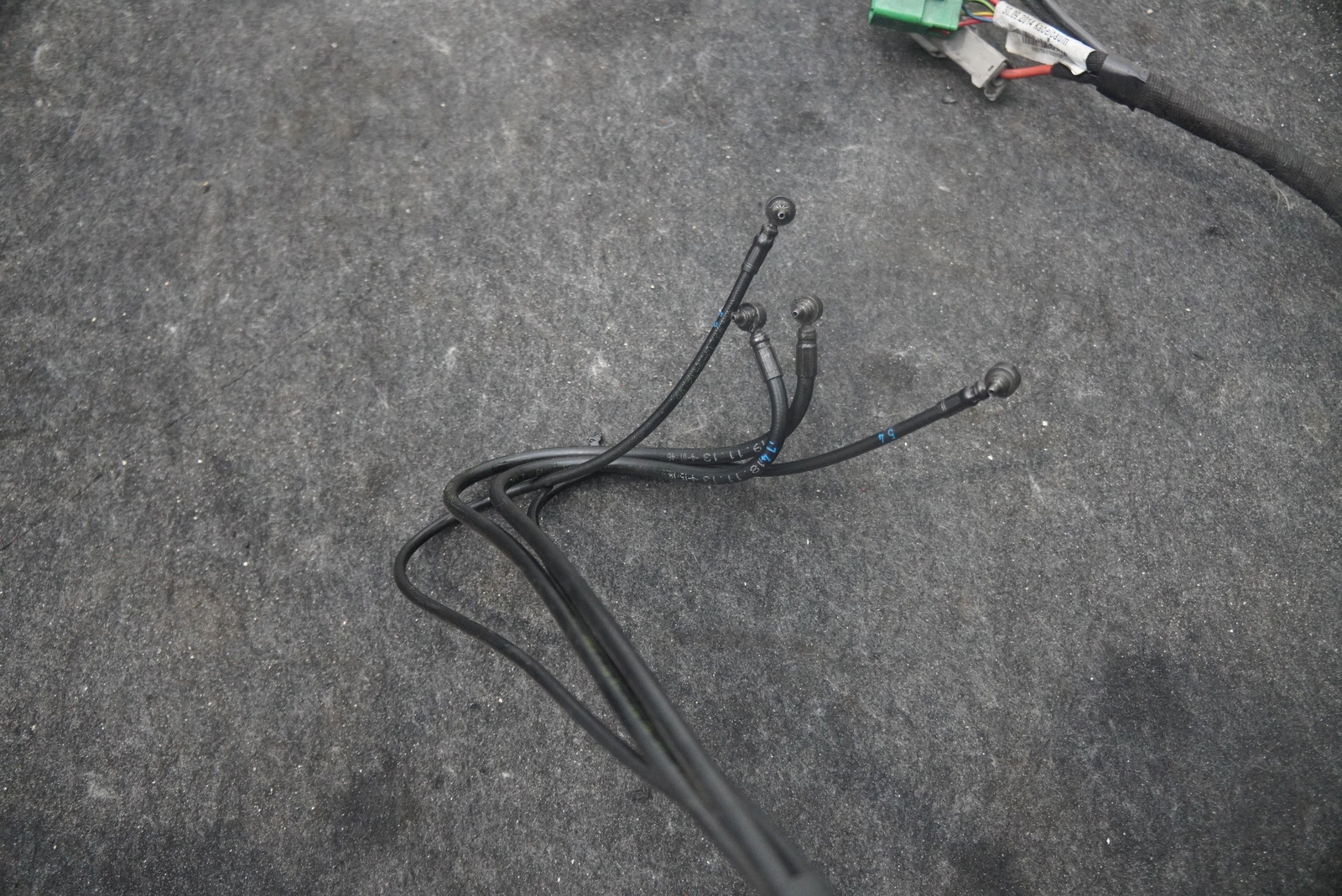 Convertible Roof Top Folding Hinge Crossmember Assembly McLaren 650S Spider 2015