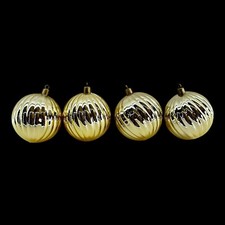  4 Piece Gold Metallic Plastic Christmas Ball Ornaments Taiwan Shatterproof VTG