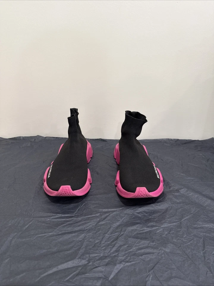 Balenciaga Speed Trainers Women’s Sneakers Black And Pink Sole Size 38 US Size 8 - Image 2 of 4