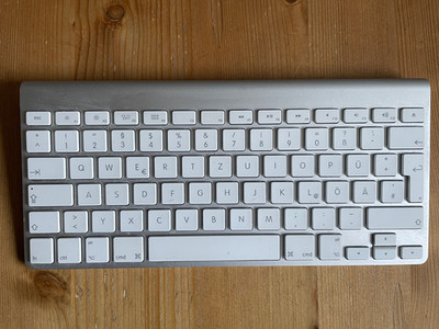 Apple Tastatur / Keyboard A1314 Bluetooth