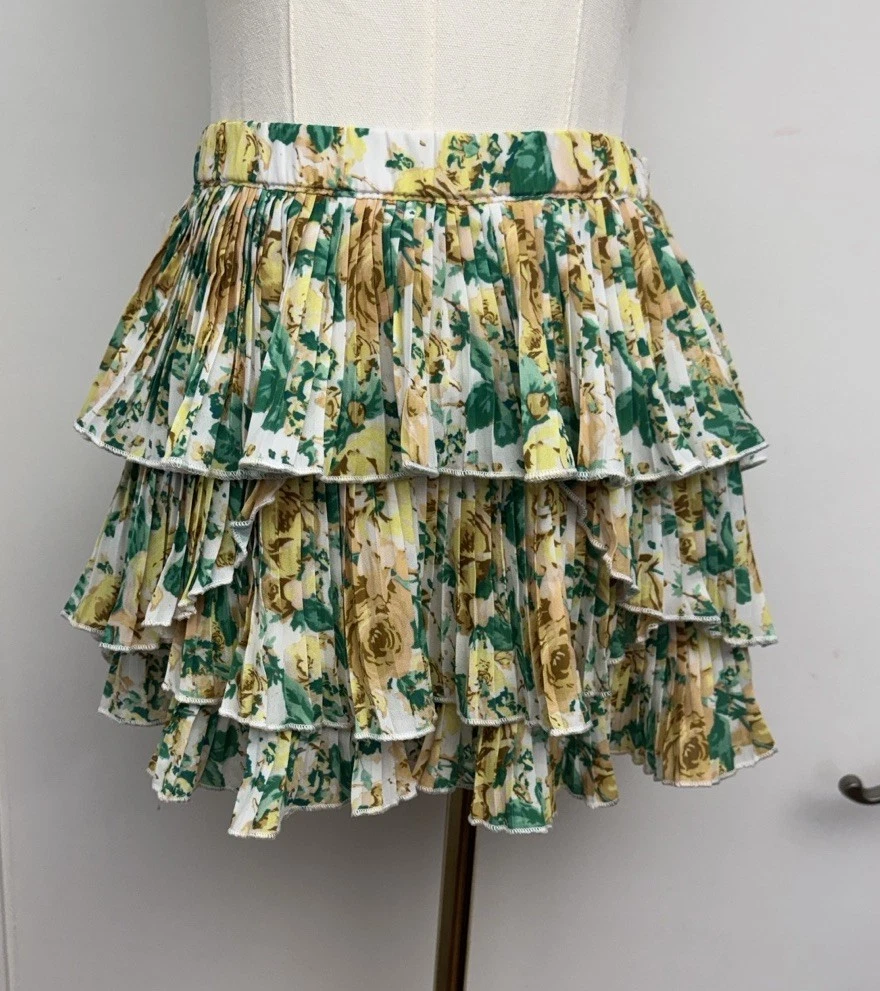 CELECCI Floral Tiered Ruffle Flowy Skort Mini Skirt Shorts Elastic Waist EUC S