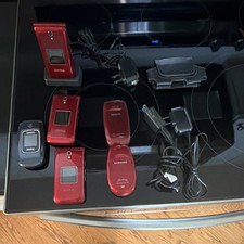 Samsung  Jitterbug Flip Phone Mixed Lot w/ Chargers, Charging Docks  Holster