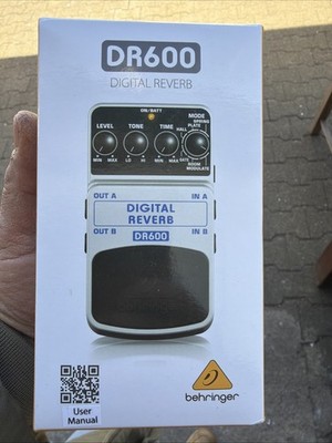 Behringer DR600 Digital Reverb Effects Pedal