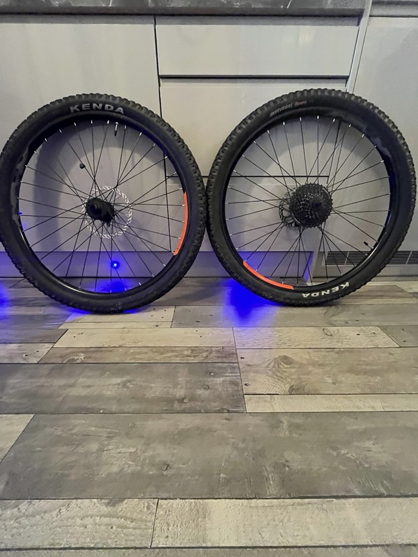 Set Off 27.5 Wheel Set Disc Brake