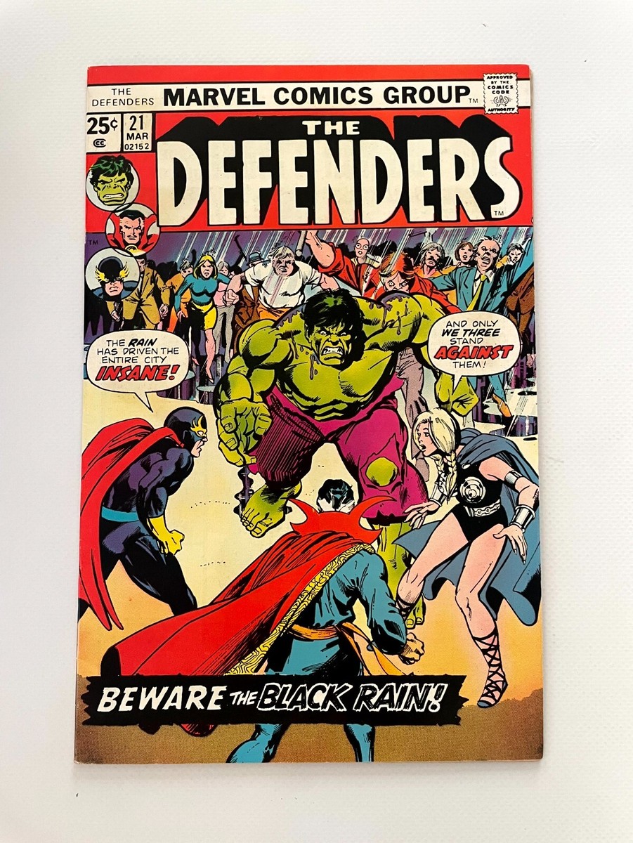 The Defenders # 21 NM Marvel Comic Book Hulk Valkyrie Dr. Strange
