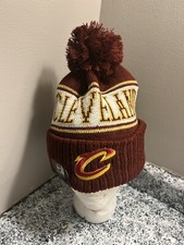 NBA NEW ERA CLEVELAND CAVALIERS WINTER KNIT POM BEANIE ONE SIZE