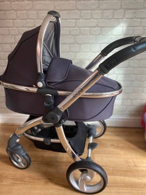 grey egg pushchair