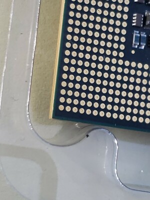 Intel Confidential QLUJ (2.66GHz Xeon Socket 771, 1333 MHz bus
