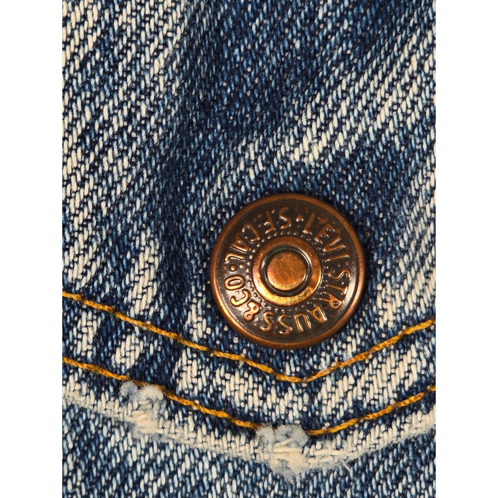 Vintage Levis 70609 0219 Sherpa Lined Denim Jacket Acid Wash Blue Made in USA M thumbnail 12