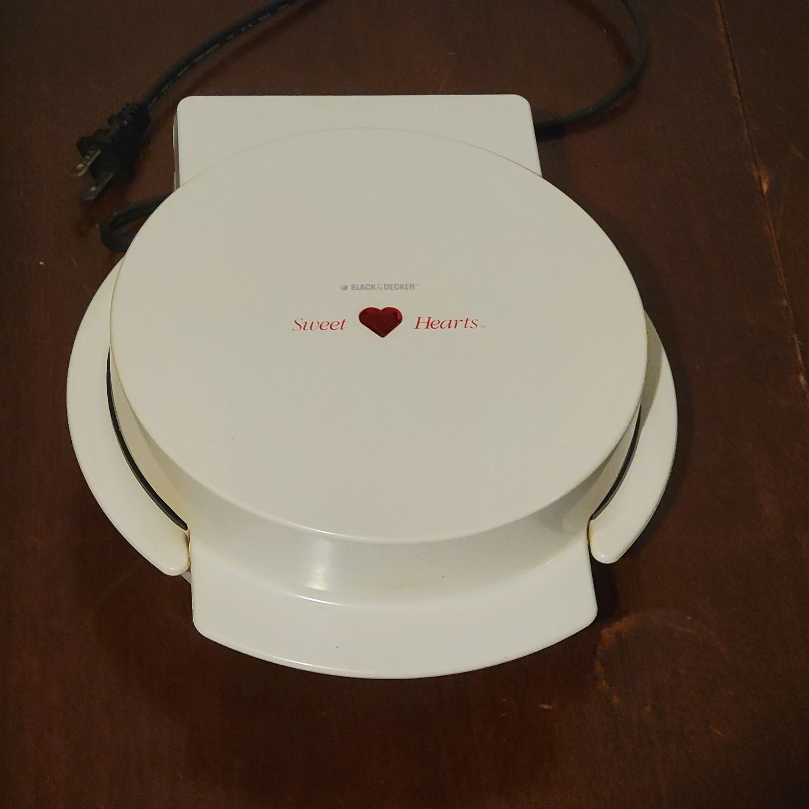 Heart Waffle Maker Black & Decker Sweet Hearts G12 Tested & Working! - 4 Hearts