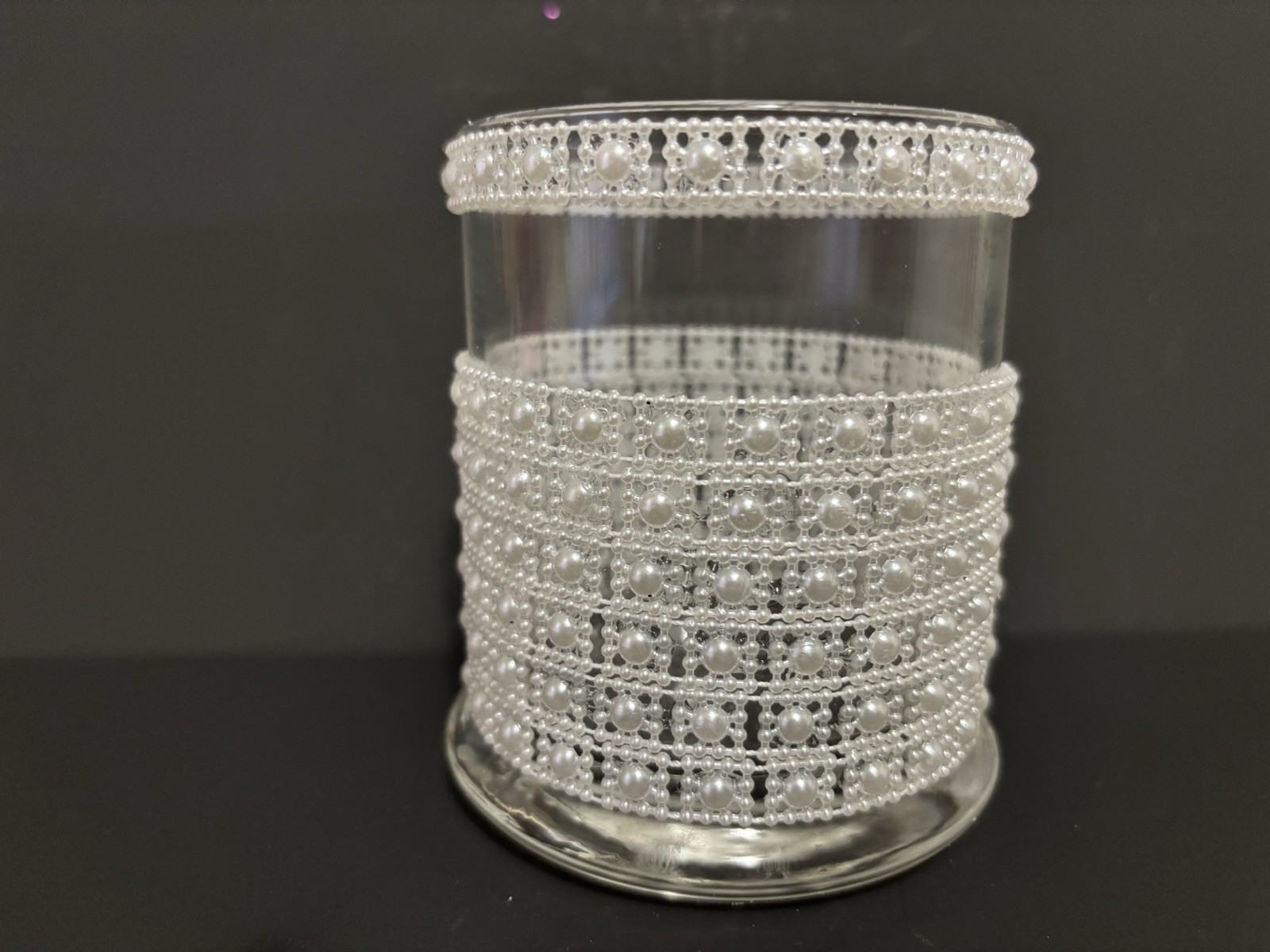 3.5in X 3in D- White Pearl Accents