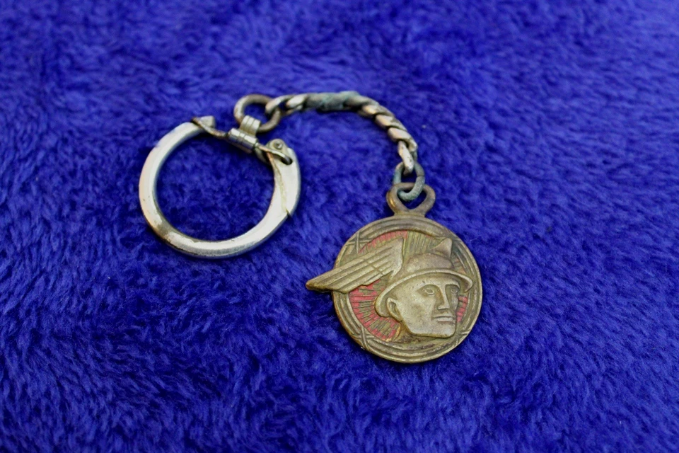 Vintage Mercury Key Chain Key Ring Clasp Marquis Cougar Marauder Eight Comet Foto 4 de 4