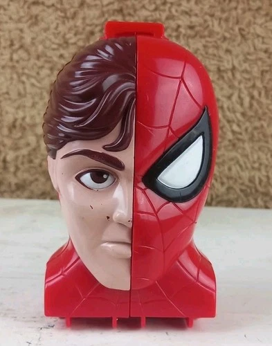 Marvel Spider-Man IN THE WEB OF HORROR 5" Bluebird Playset INCOMPLETE 1997