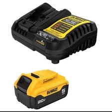 New ✅DEWALT DCB205C 20V MAX 5 Ah Lithium-Ion Battery Charger Starter Kit DCB1104