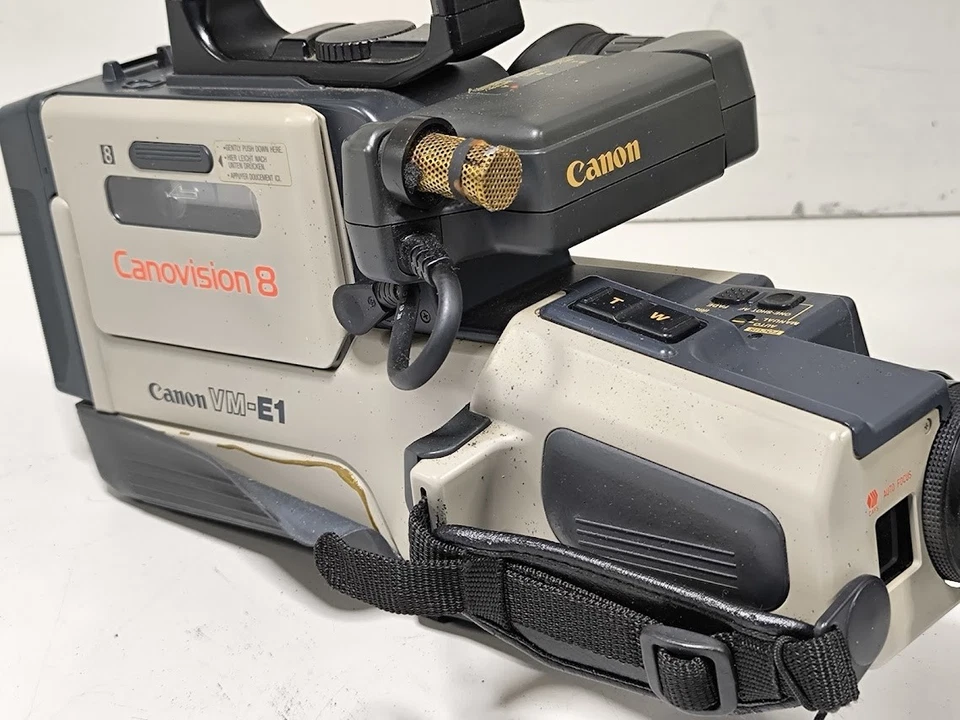 Canon Canovision 8 VM-E1 Camcorder - Fully Functional, Used - Image 4 of 4