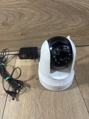 D-Link DCS-5020L WiFi Pan Tilt Security Camera w/ 12V Power Adapter
