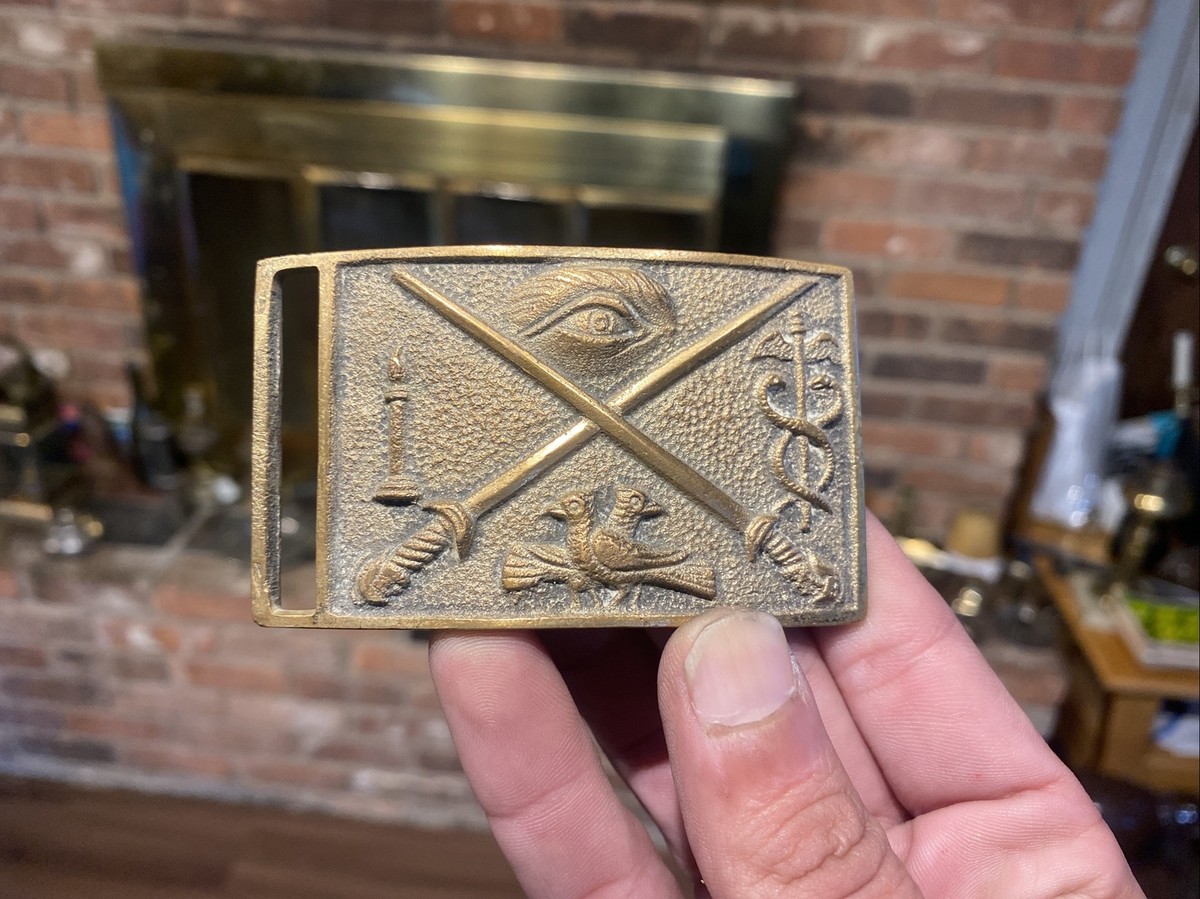 Vintage Brass Belt Buckle With Freemasonry Masonic Knights Templar 