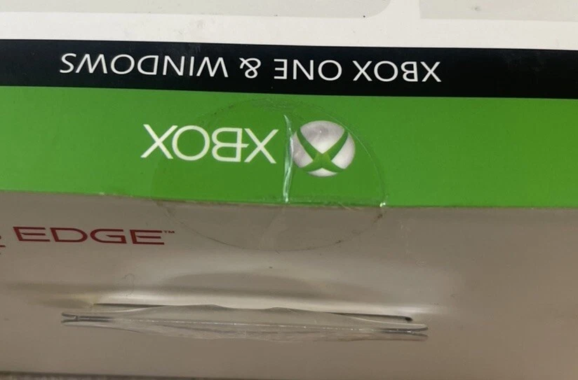 Mirror's Edge Official Wired Controller Limited Edition - Xbox One **BRAND NEW** - Image 4 of 4