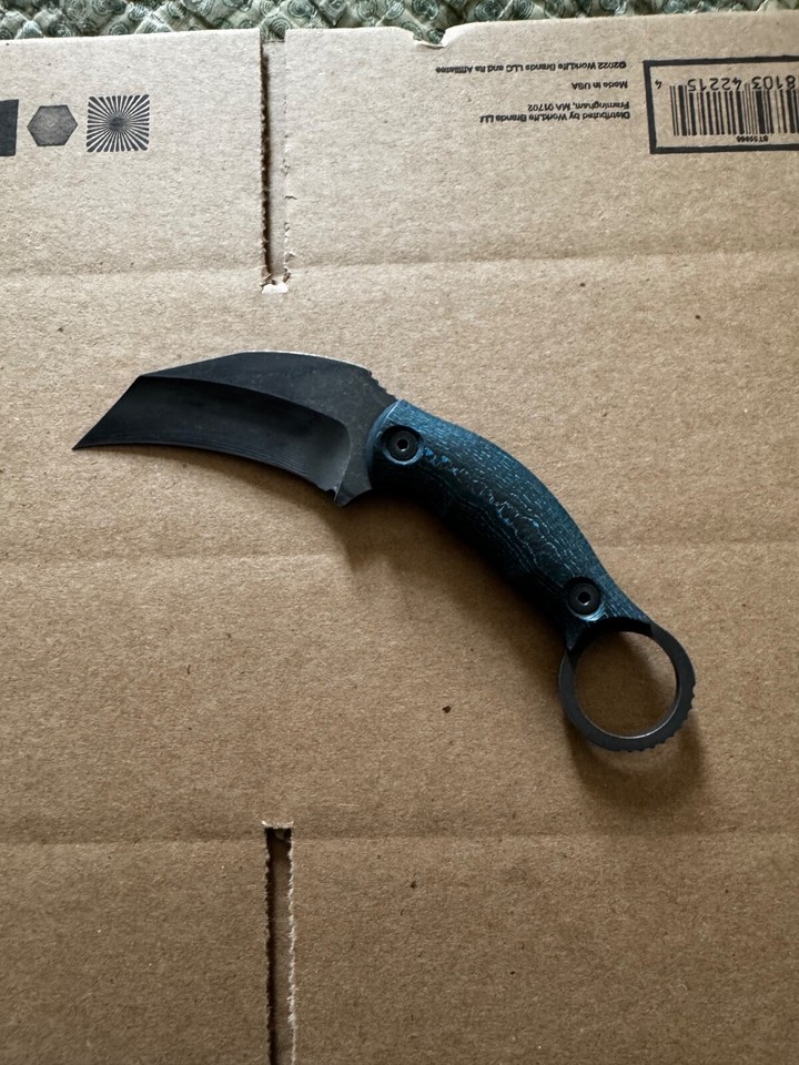 HALF FACE BLADES KARAMBITOarctic storm carbon, black allen bolts