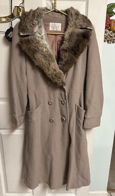 Portrait VNT 60s  Wool Peacoat Jacket Coat Small  Union Mauve Rabbit Fur Trim
