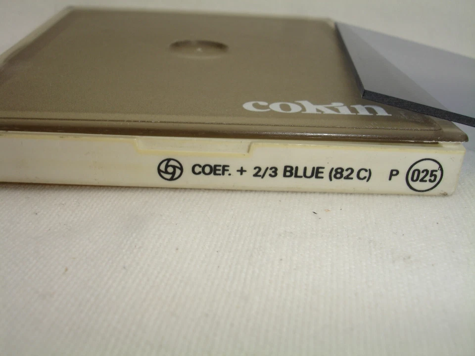 Cokin 025 BLUE Filter with case, P SERIES 80C , coef x 2/3.  No 25 - Image 2 of 3