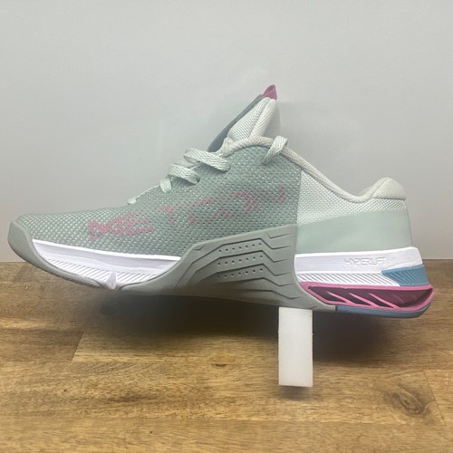 Nike Metcon 8 Mica Green Cosmic Fuchsia Training Sneakers Shoes Women Size US 8 - Picture 6 of 10